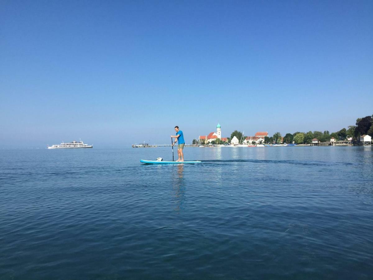 Schoene Einzimmer Wohnung Zwischen Bodensee Und Allgaeu Neukirch  Exterior photo